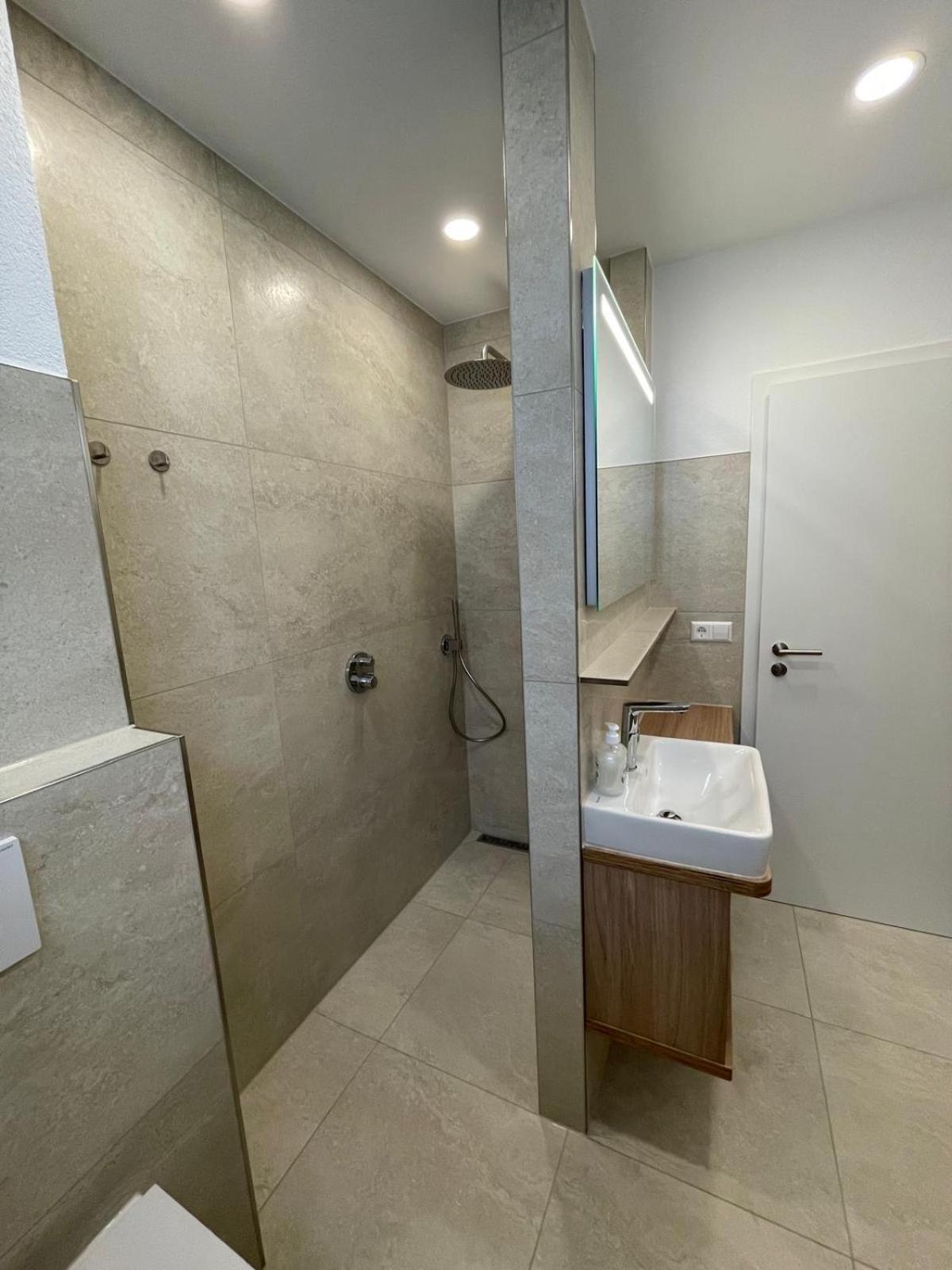 Appartamento Haus Gnaedinger Hagnau Esterno foto